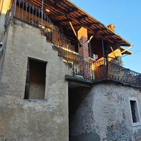 Casa Cianflini Massino Visconti