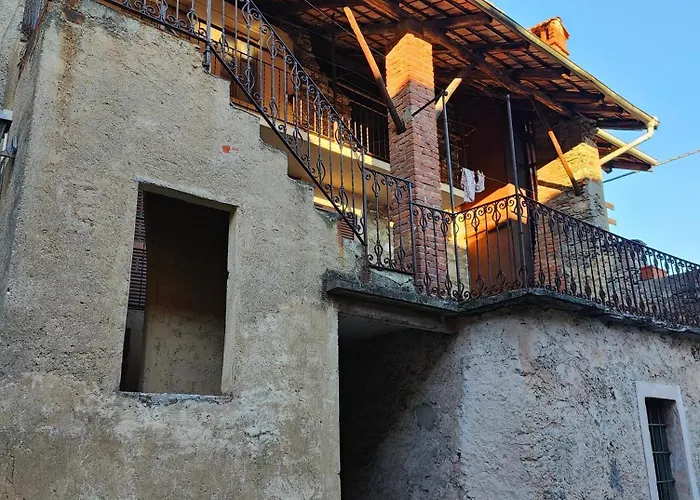 Casa Cianflini Massino Visconti